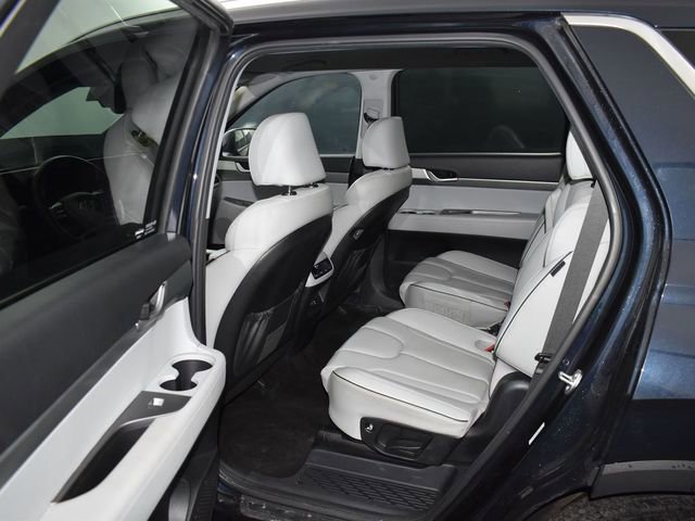 Used 2024 Hyundai Palisade SEL image 31