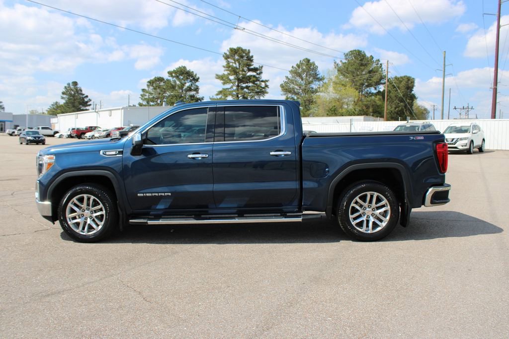 Used 2021 GMC Sierra 1500 SLT w/ SLT Premium Package AWD/4WD image 3