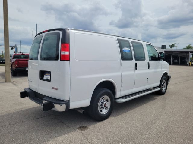 Used 2024 GMC Savana 2500 w/ Driver Convenience Package RWD image 4