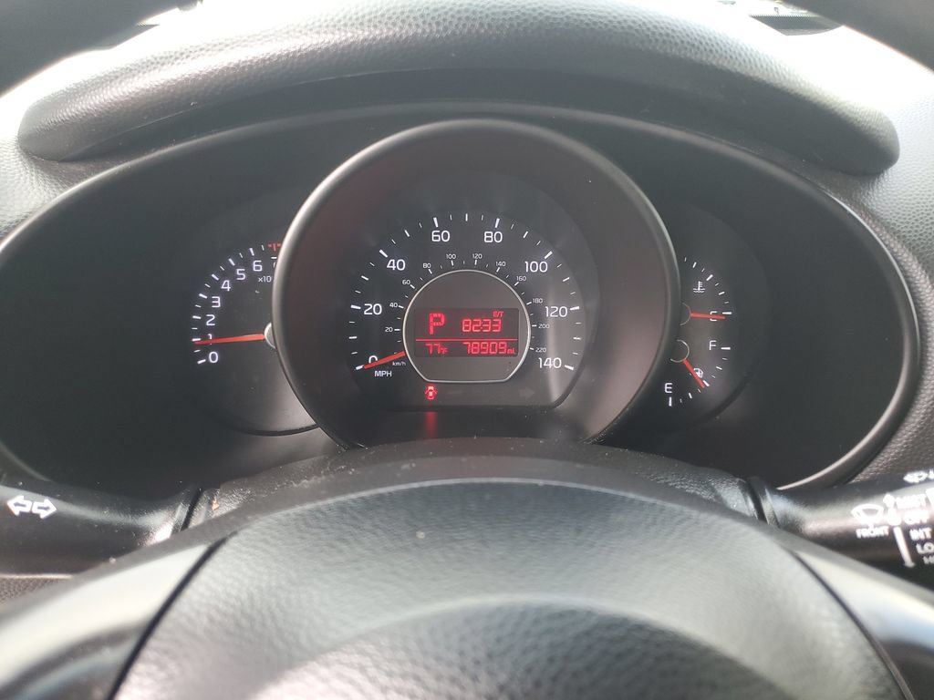Used 2018 Kia Soul FWD image 15