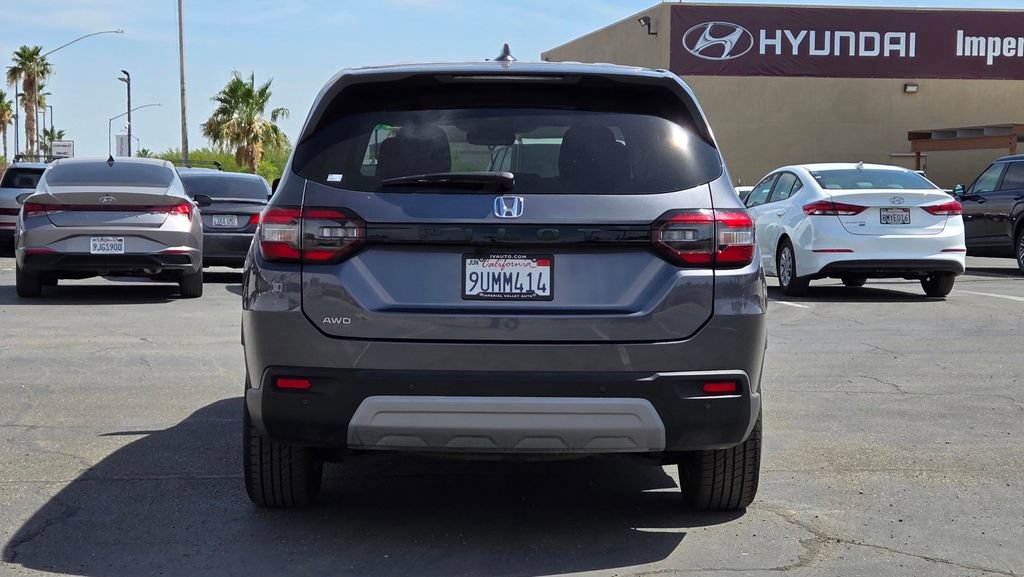 Used 2025 Honda Pilot EX-L image 5