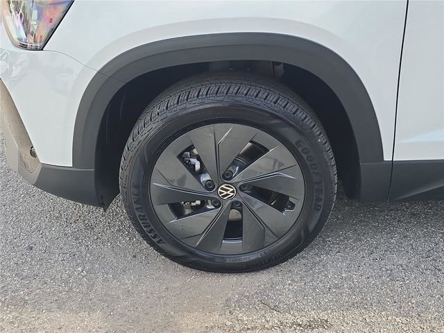 Used 2025 Volkswagen Taos S FWD image 7