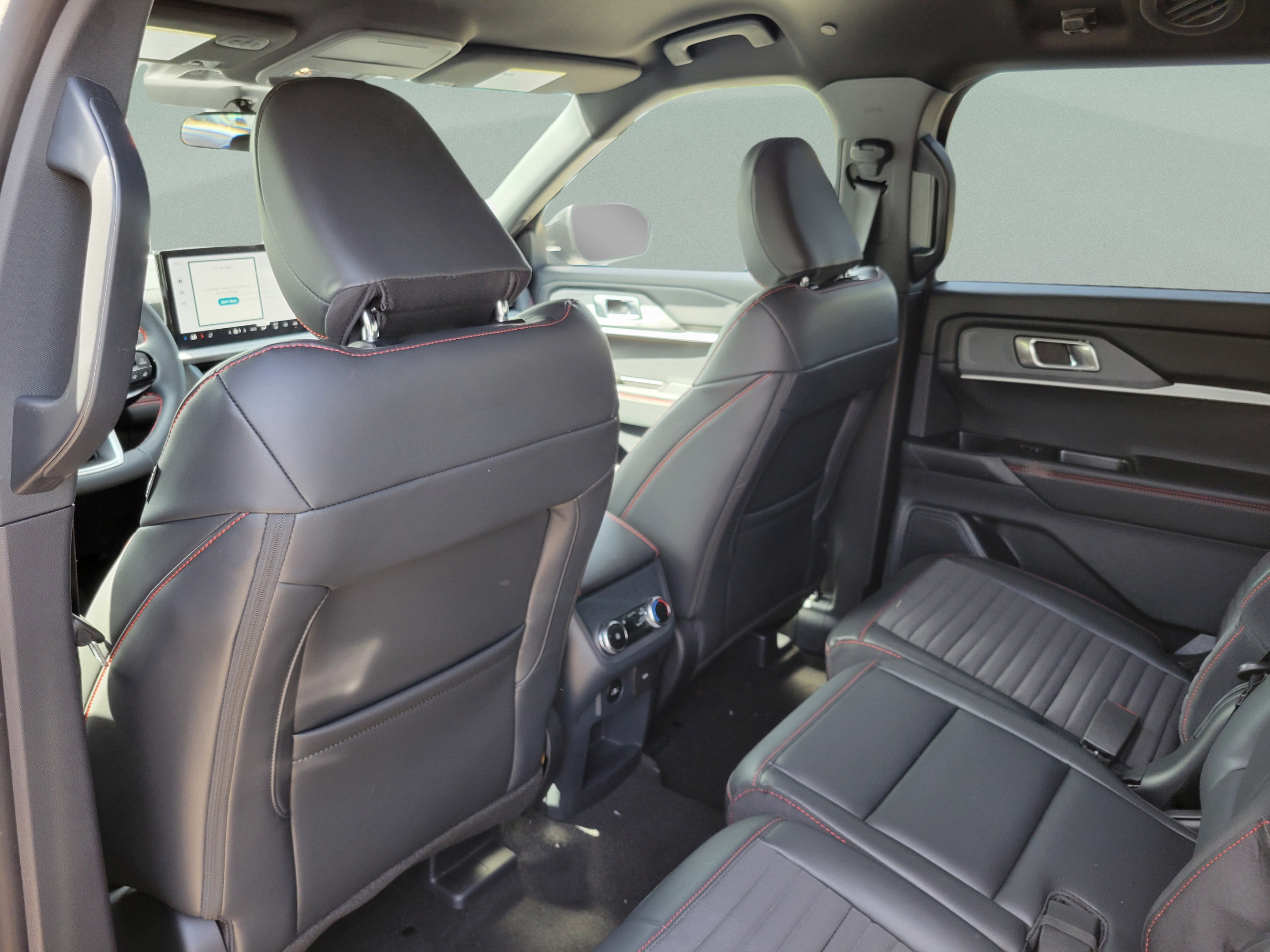 New 2026 Ford Explorer ST-Line RWD image 23