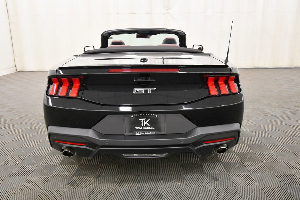 Used 2025 Ford Mustang GT Premium RWD image 6