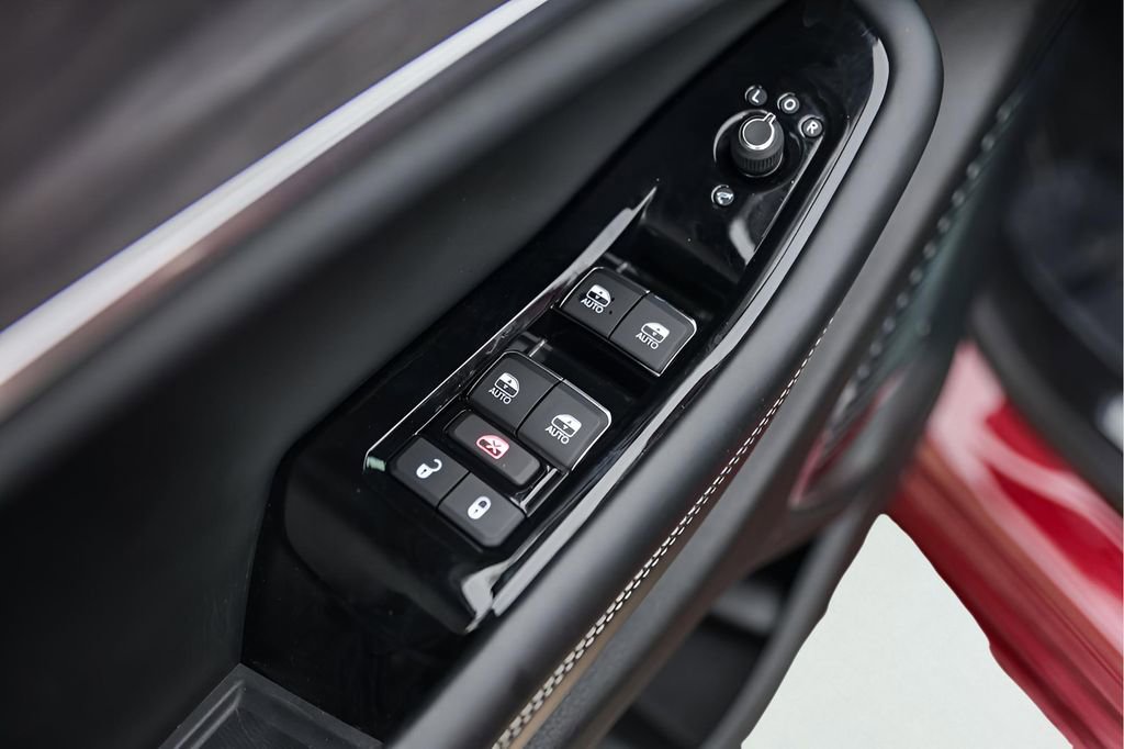 Used 2022 Jeep Grand Cherokee Overland image 26