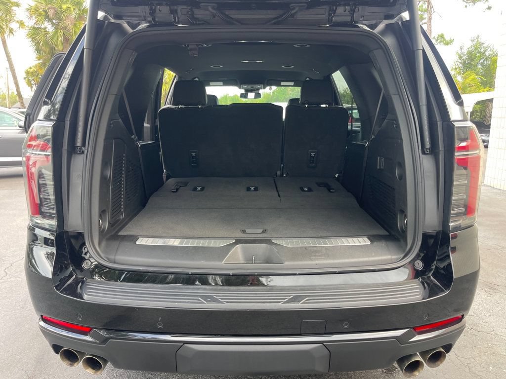 Used 2025 Chevrolet Tahoe Z71 AWD/4WD image 5