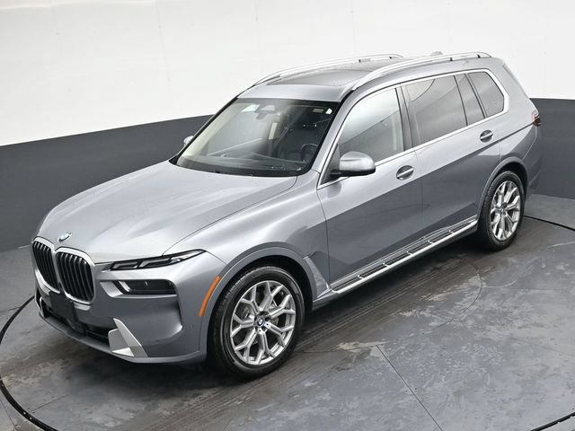 Used 2024 BMW X7 xDrive40i AWD/4WD image 30