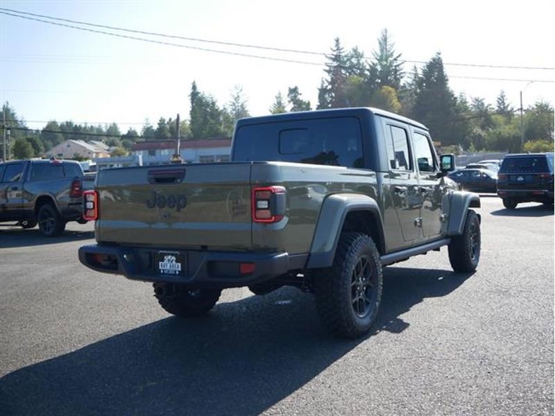 New 2025 Jeep Gladiator Willys image 5