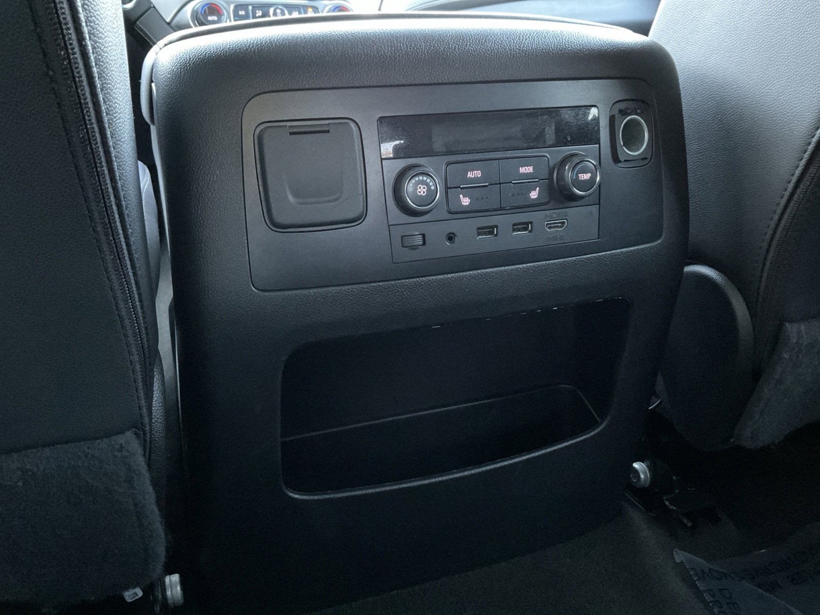 Used 2017 Chevrolet Tahoe Premier image 31