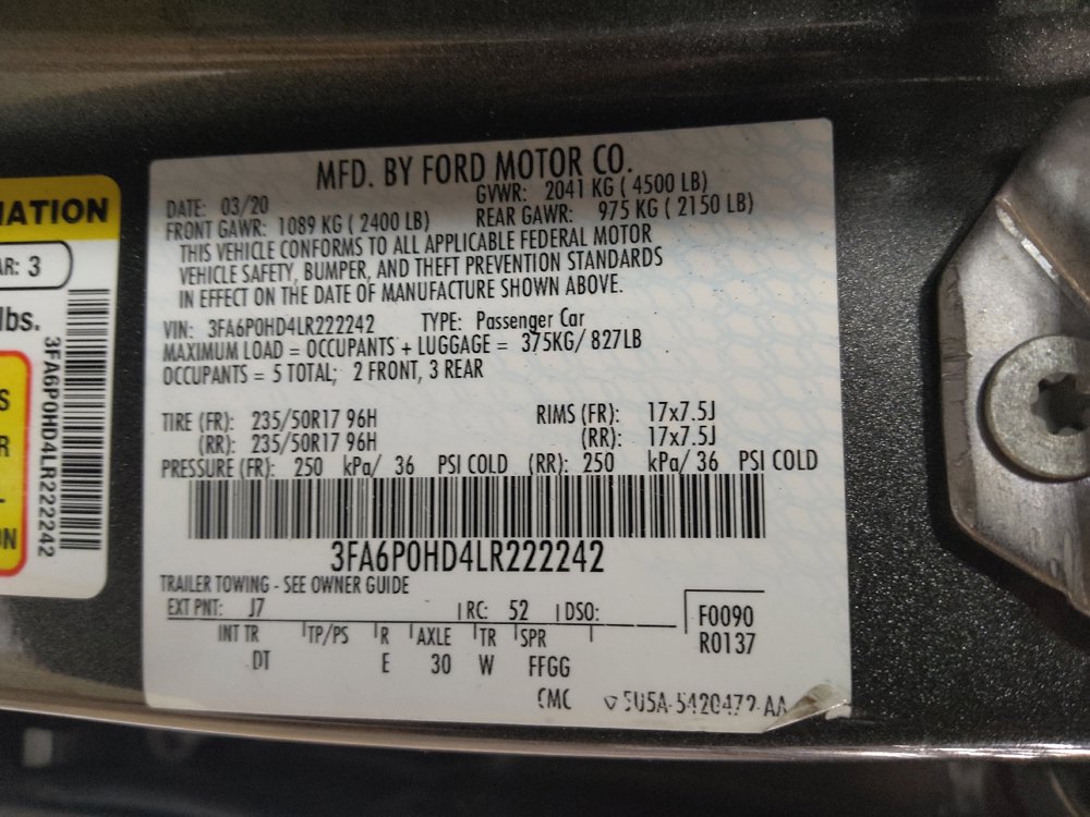 Used 2020 Ford Fusion SE FWD image 33