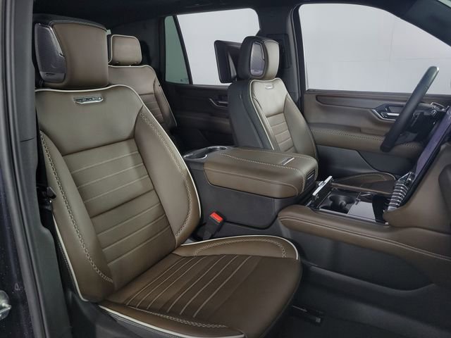 Used 2025 GMC Yukon Denali Ultimate image 14