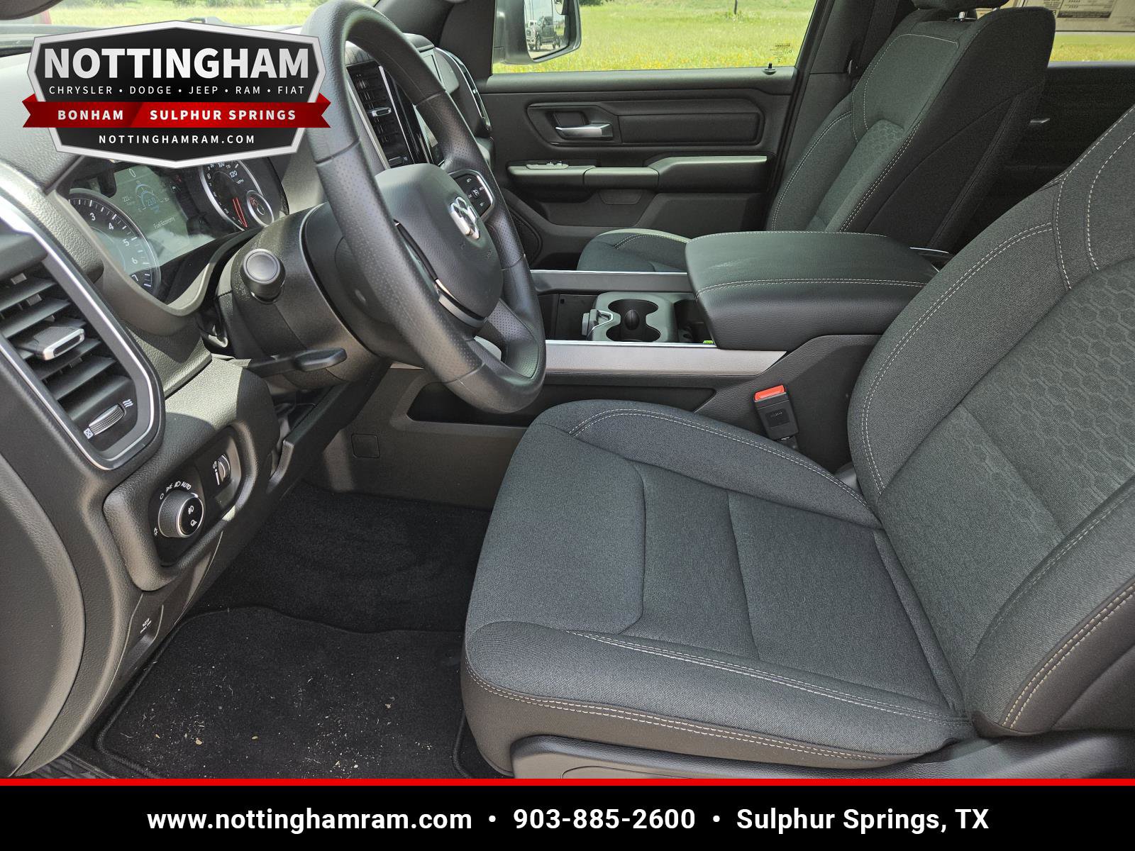 New 2026 RAM 1500 Express AWD/4WD image 21
