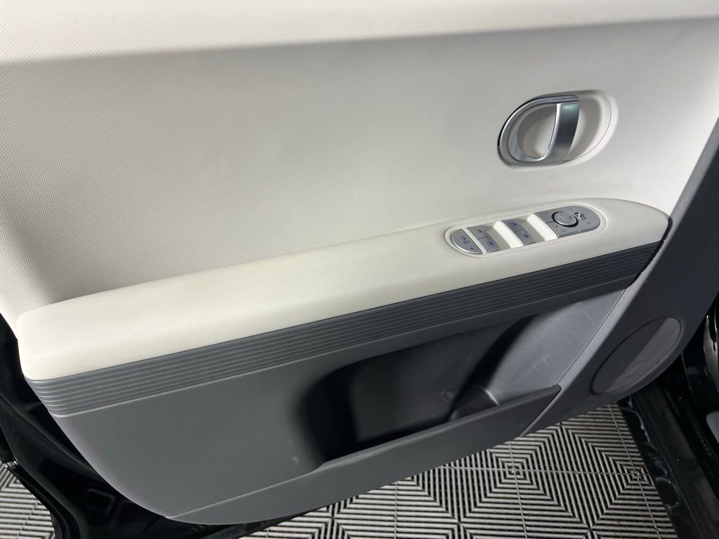 Used 2024 Hyundai Ioniq 5 SEL image 25