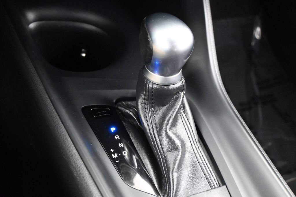 Used 2019 Toyota C-HR LE FWD image 20