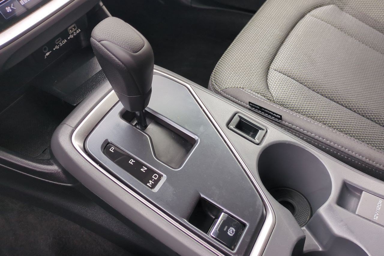 Used 2024 Subaru Crosstrek 2.0i Premium AWD/4WD image 18