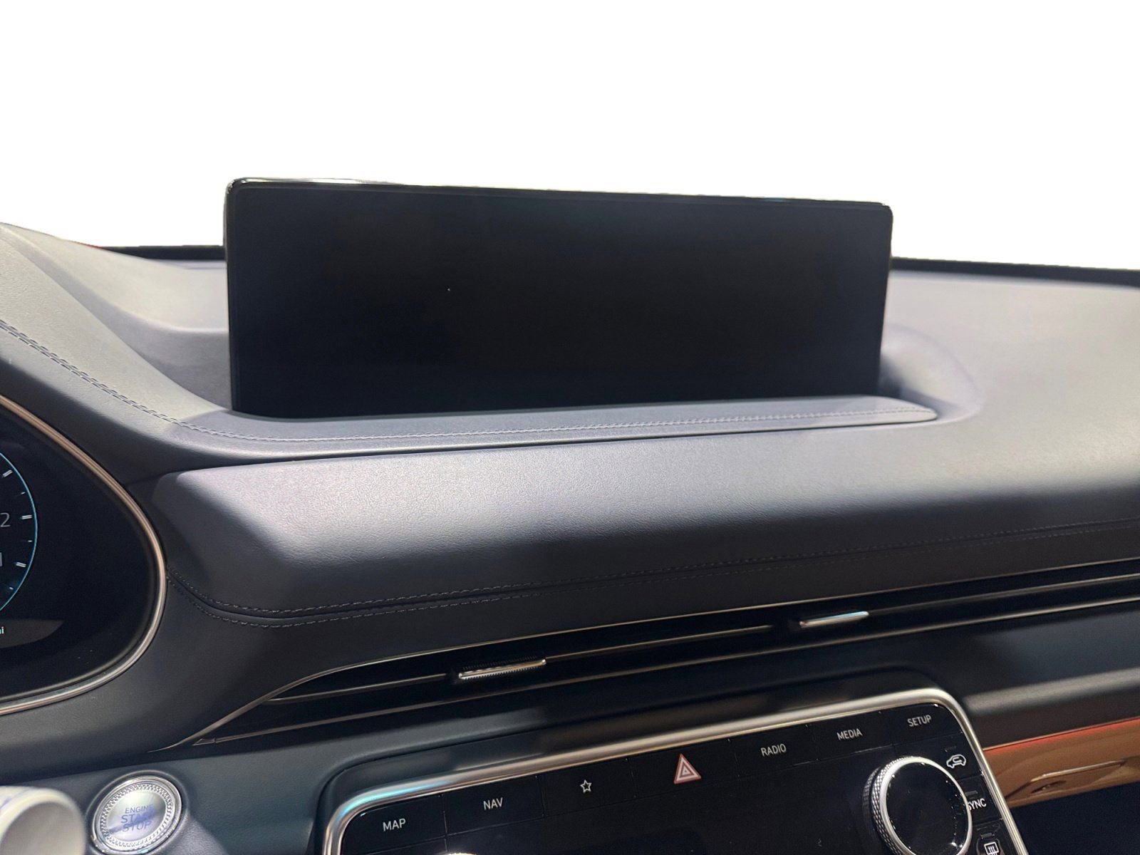 Used 2024 Genesis GV80 3.5T w/ Winter Weather Package image 24