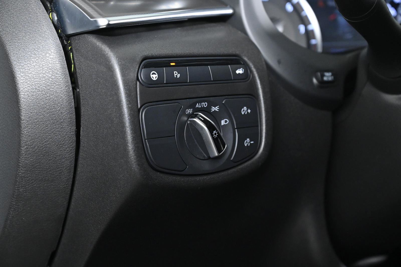 Used 2024 INFINITI QX50 Luxe image 19