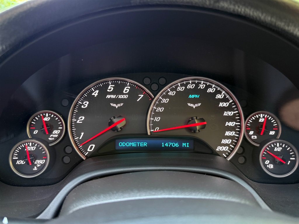 Used 2012 Chevrolet Corvette Grand Sport w/ 3LT Preferred Equipment Group RWD image 42