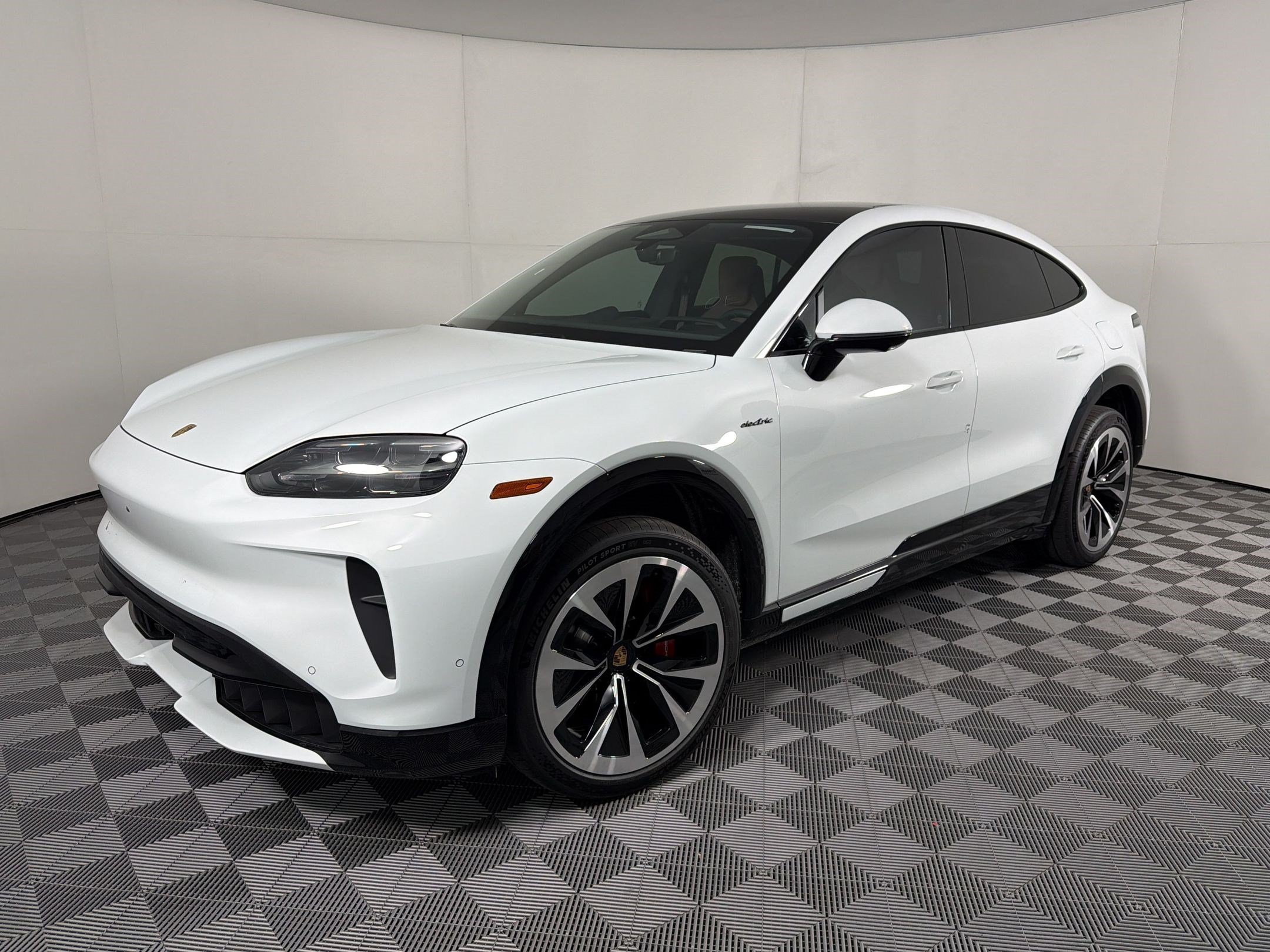 New 2026 Porsche Cayenne S