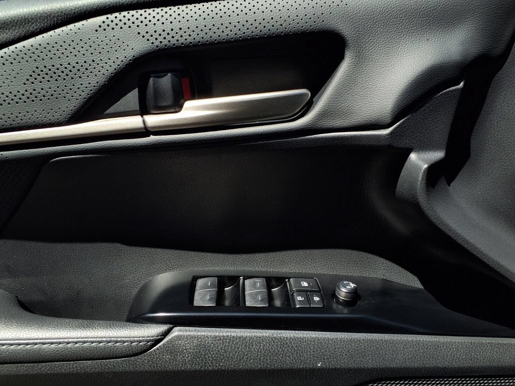 Certified 2025 Toyota Camry XSE FWD image 20