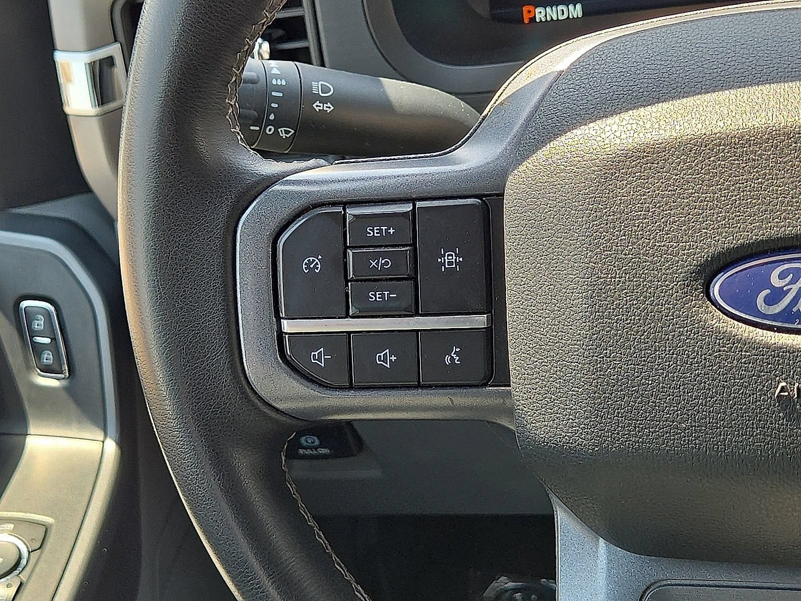 Used 2025 Ford F150 XLT w/ Equipment Group 301A Standard RWD image 18