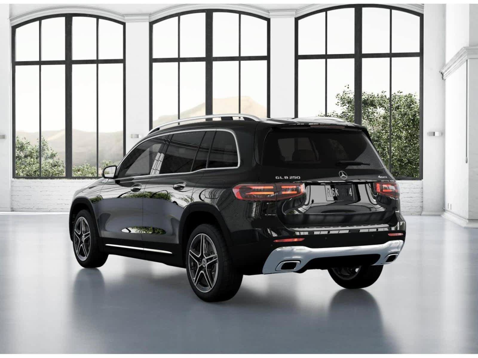 Used 2026 Mercedes-Benz GLB 250 4MATIC image 27