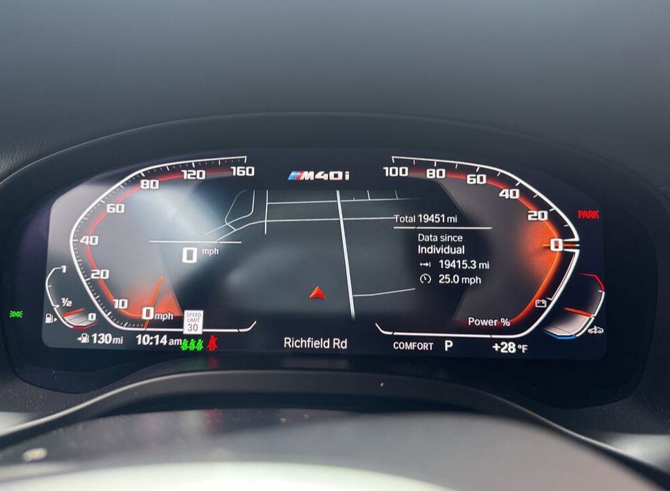 Used 2023 BMW X4 M40i image 7