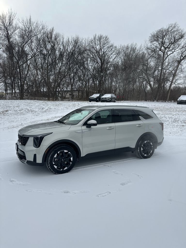 New 2026 Kia Sorento S image 7