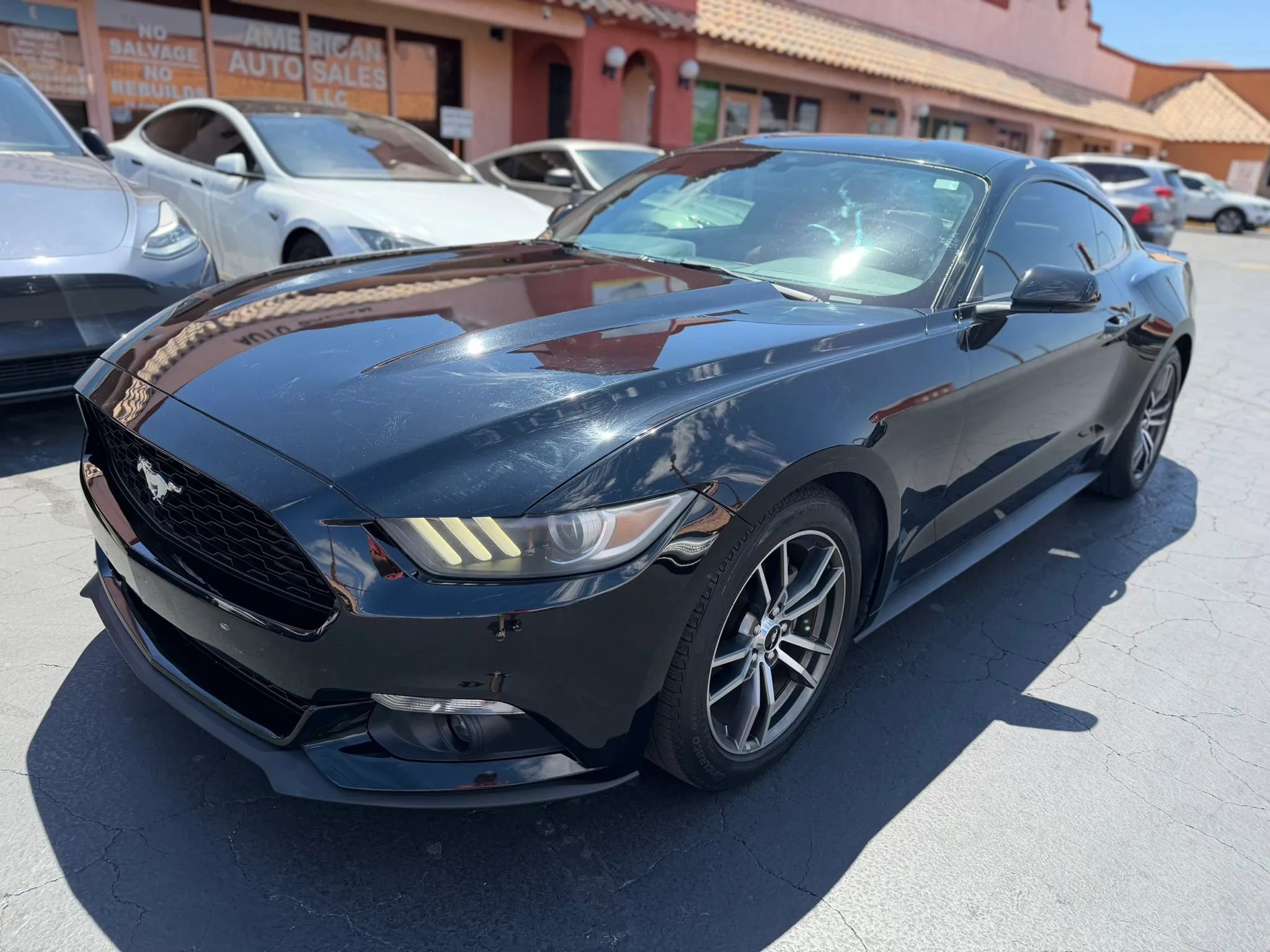 Used 2017 Ford Mustang Premium w/ Equipment Group 201A RWD image 2