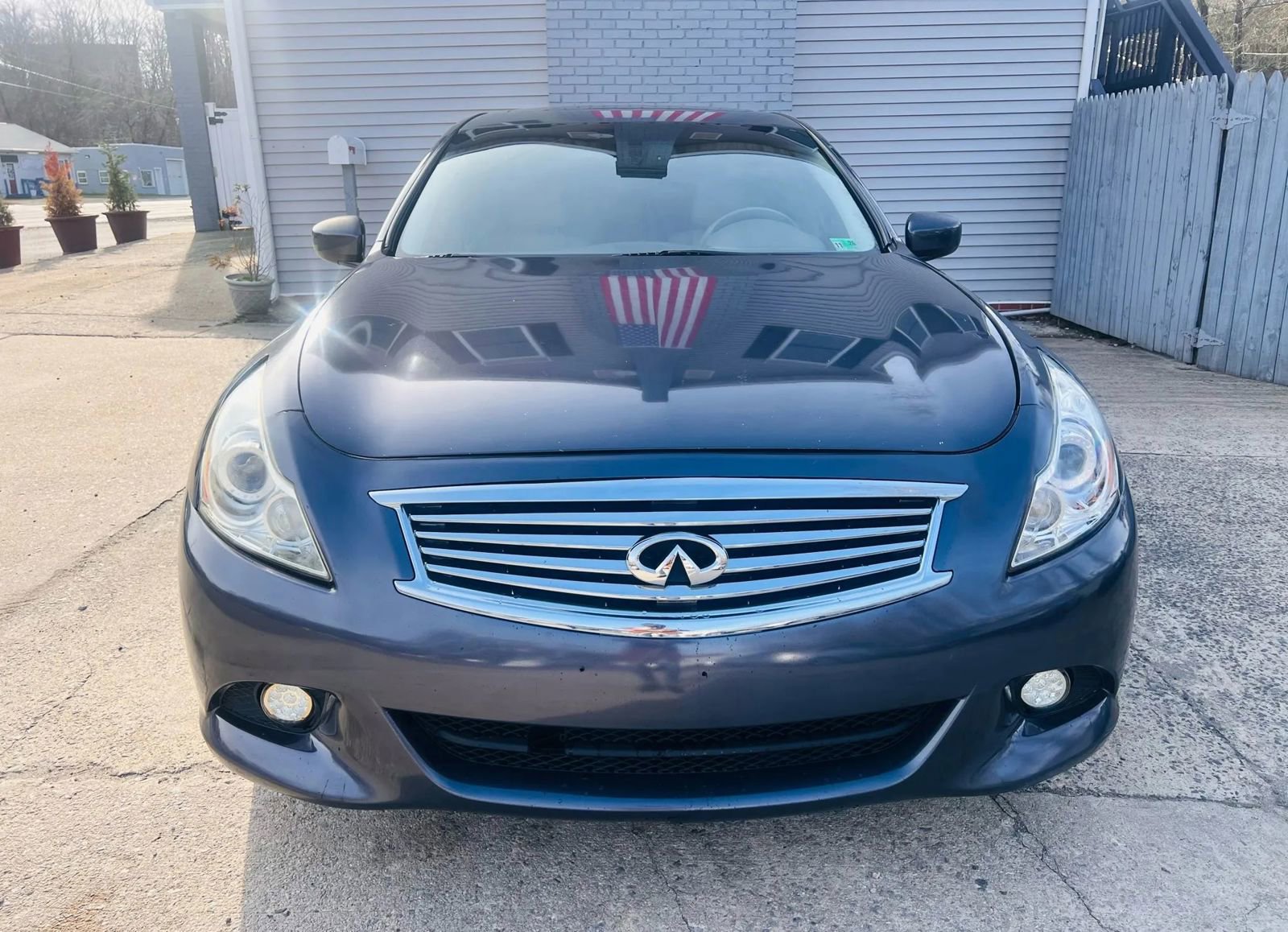 Used 2010 INFINITI G37 Journey w/ Premium Pkg image 2