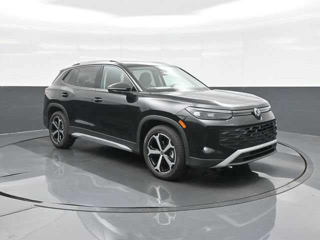 New 2026 Volkswagen Tiguan SE