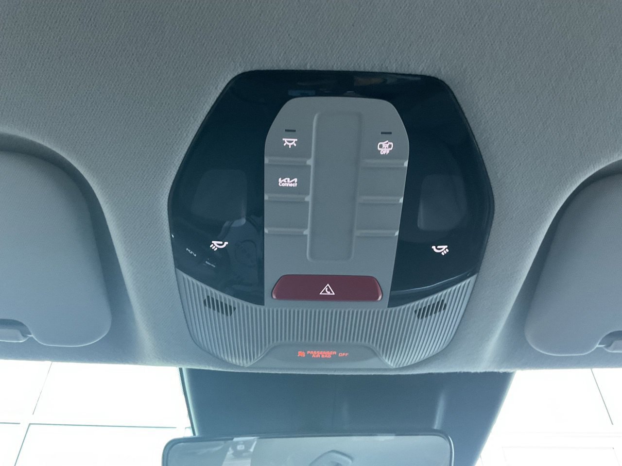 Used 2025 Kia K4 FWD image 15