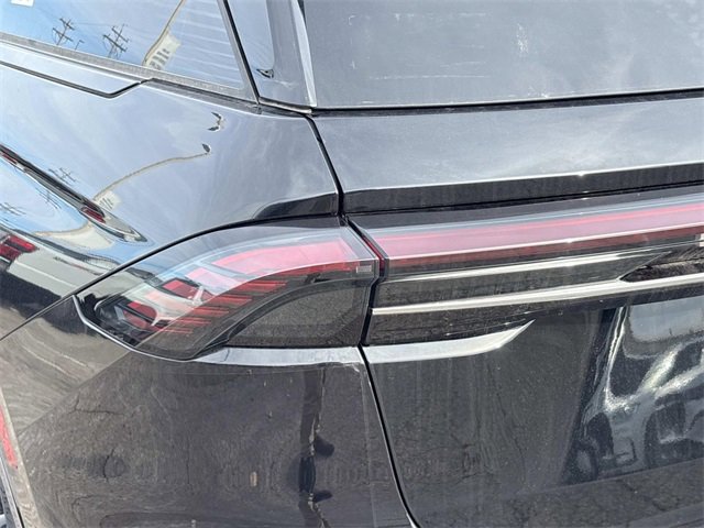 New 2026 Lincoln Nautilus Reserve image 11