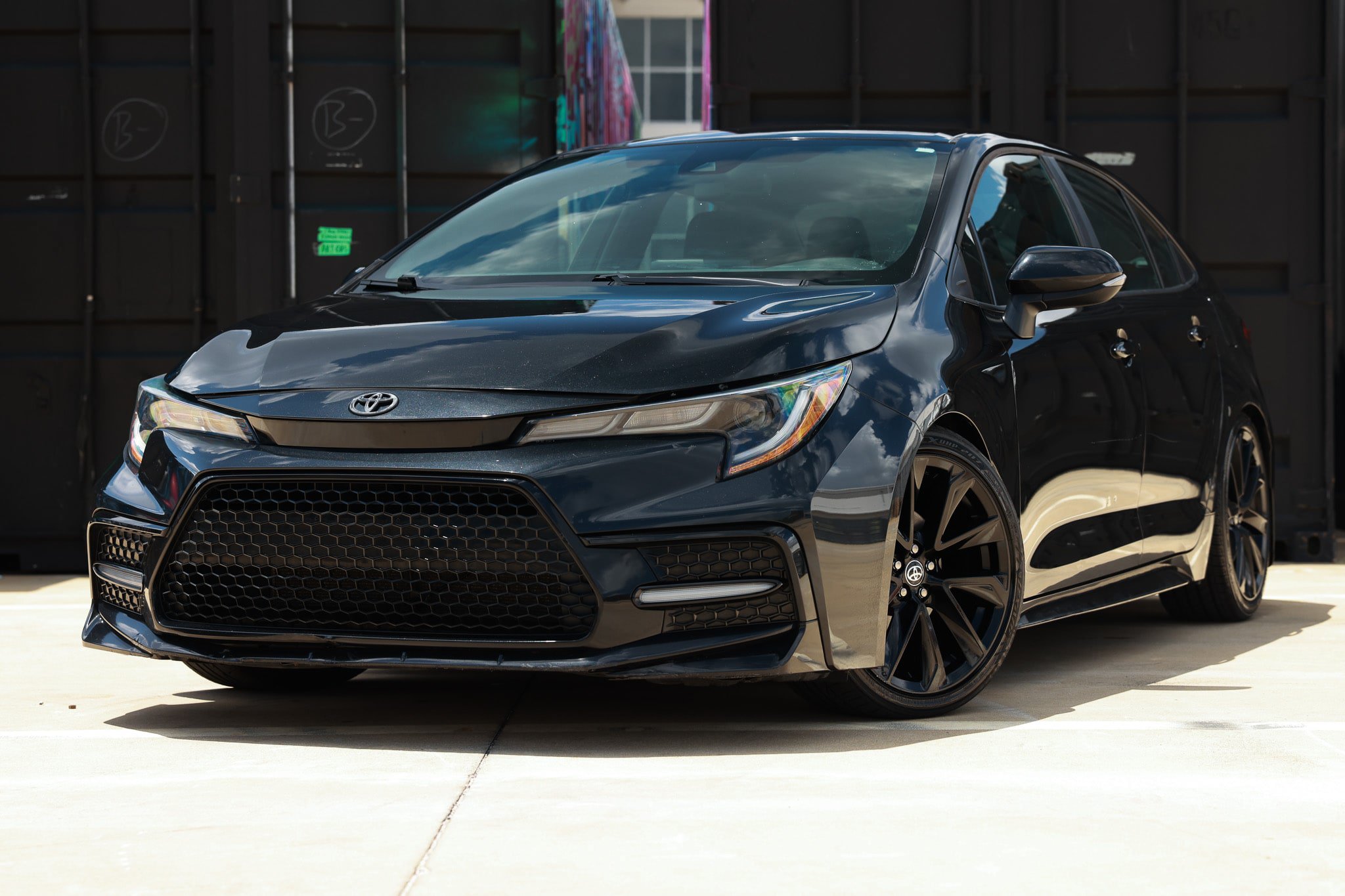 Used 2022 Toyota Corolla SE FWD image 1