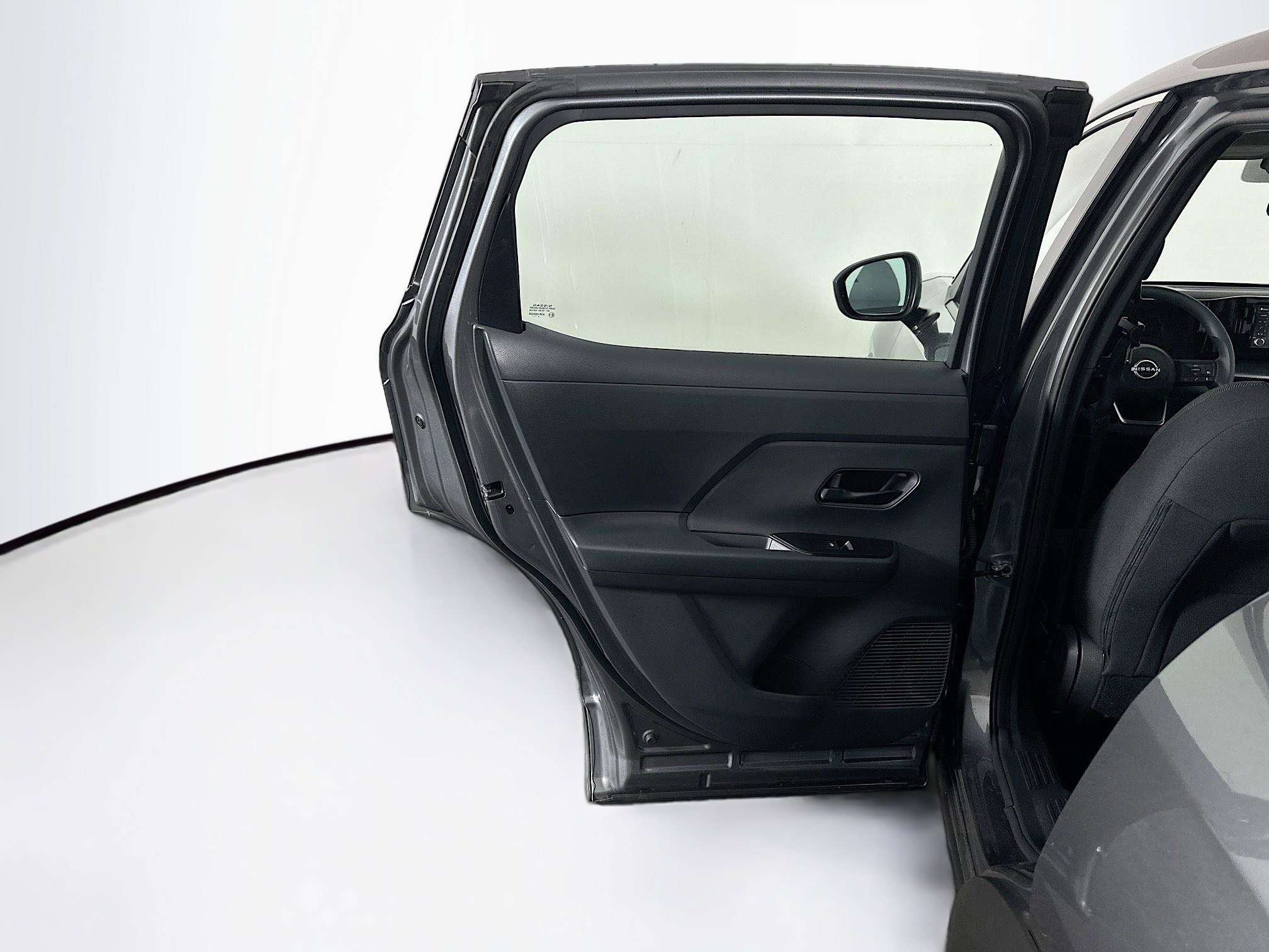 Used 2025 Nissan Kicks S image 24