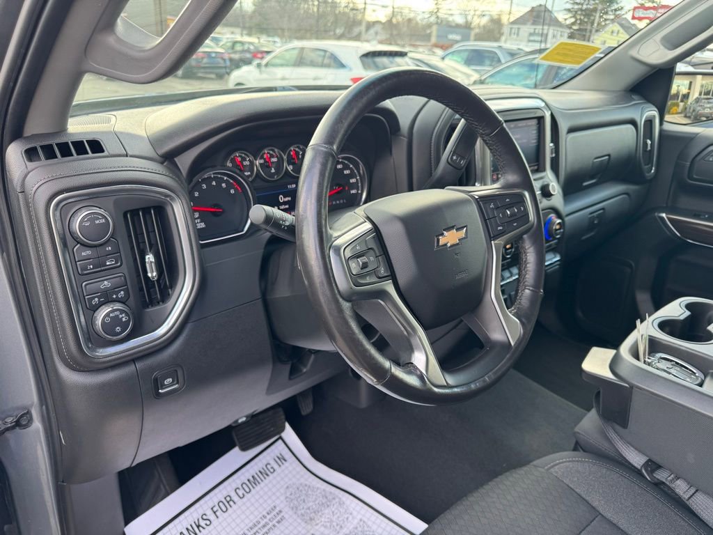 Used 2020 Chevrolet Silverado 1500 LT w/ All-Star Edition image 15