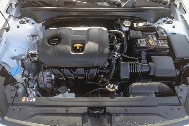 Used 2023 Kia Forte LXS image 28