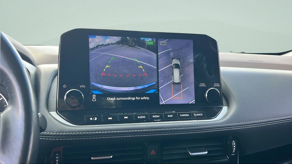 Used 2023 Nissan Rogue SL w/ SL Premium Package image 19