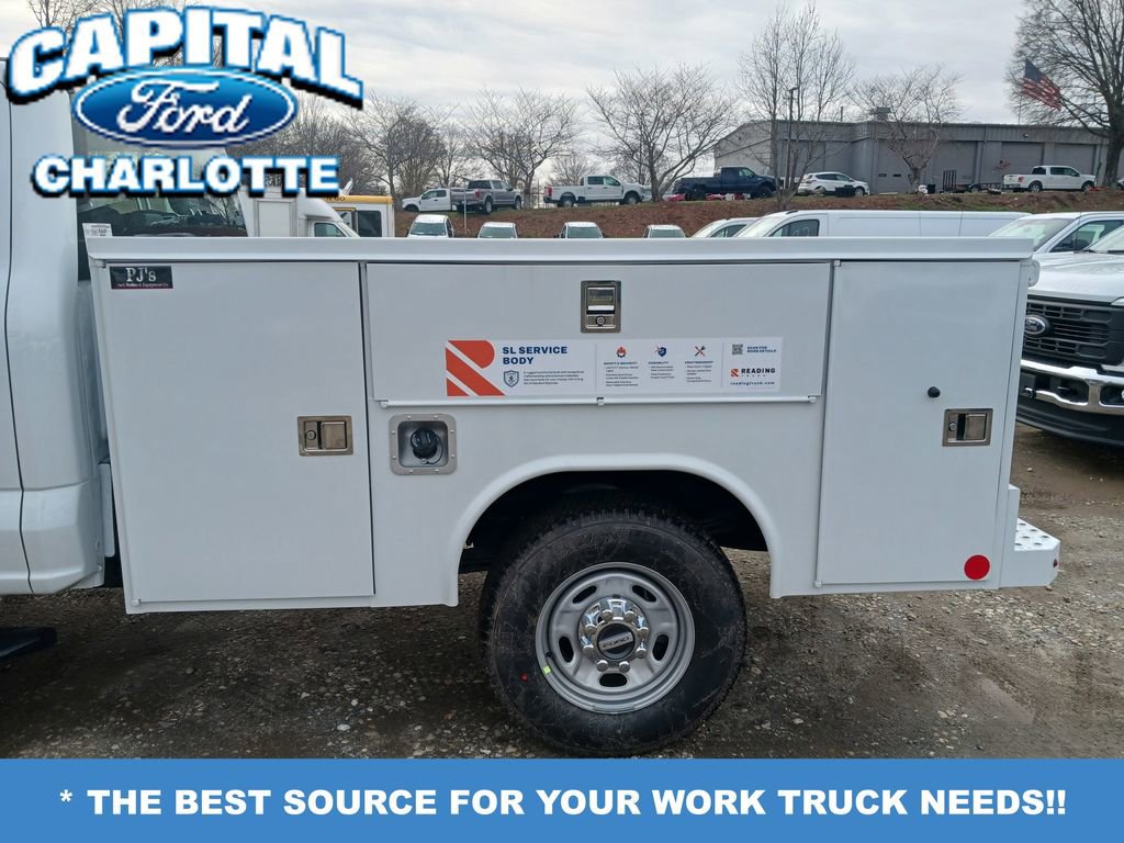 New 2026 Ford F250 XL w/ XL Chrome Package image 9