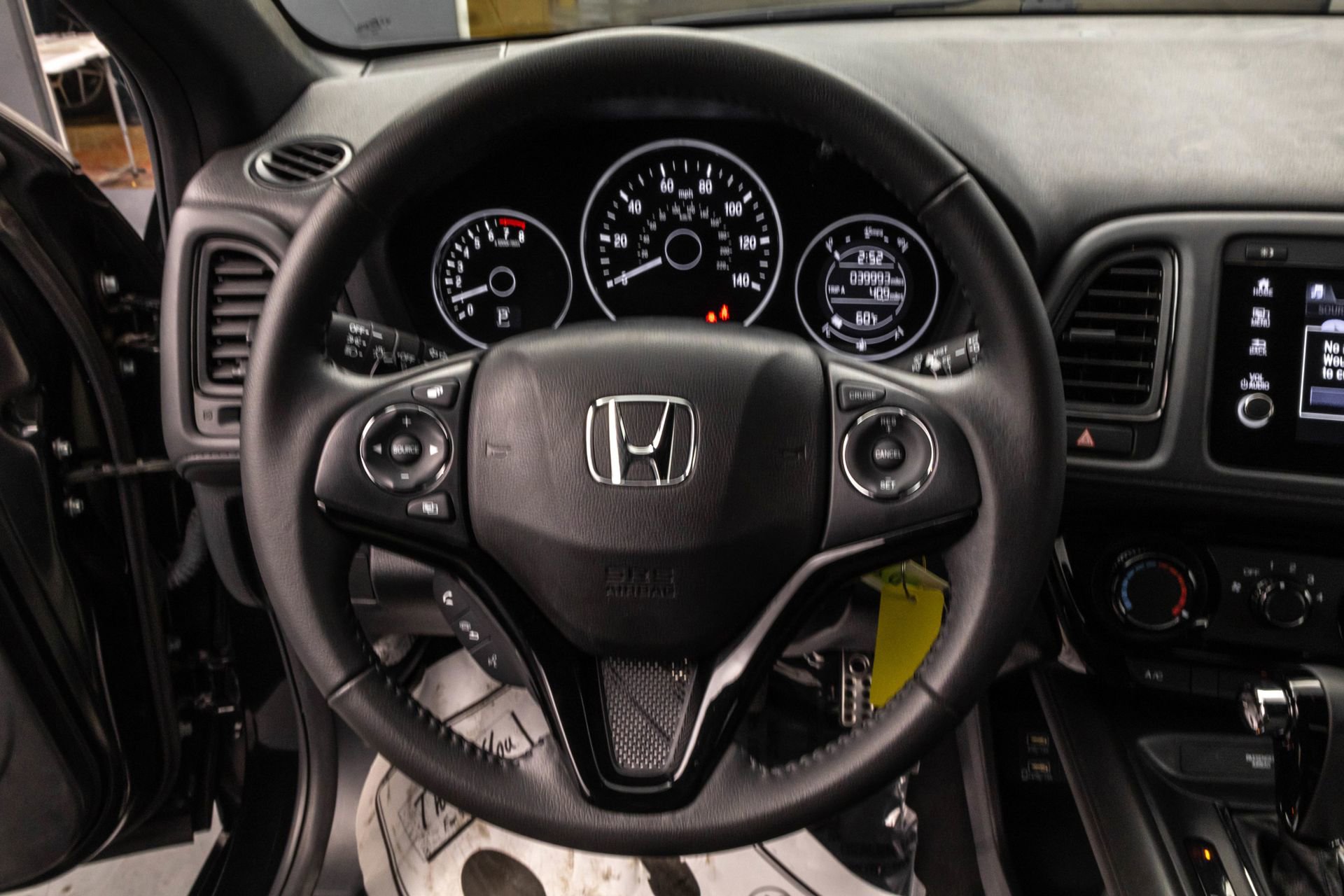Used 2021 Honda HR-V Sport image 22