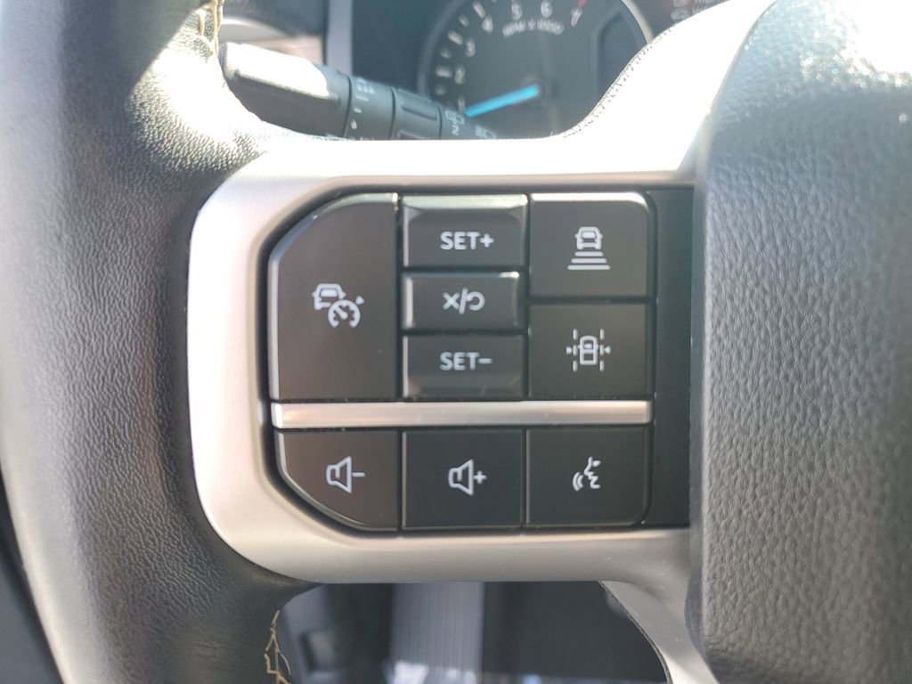 Used 2024 Ford Expedition Max Limited image 32