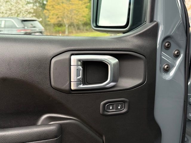 New 2026 Jeep Gladiator Sport image 15