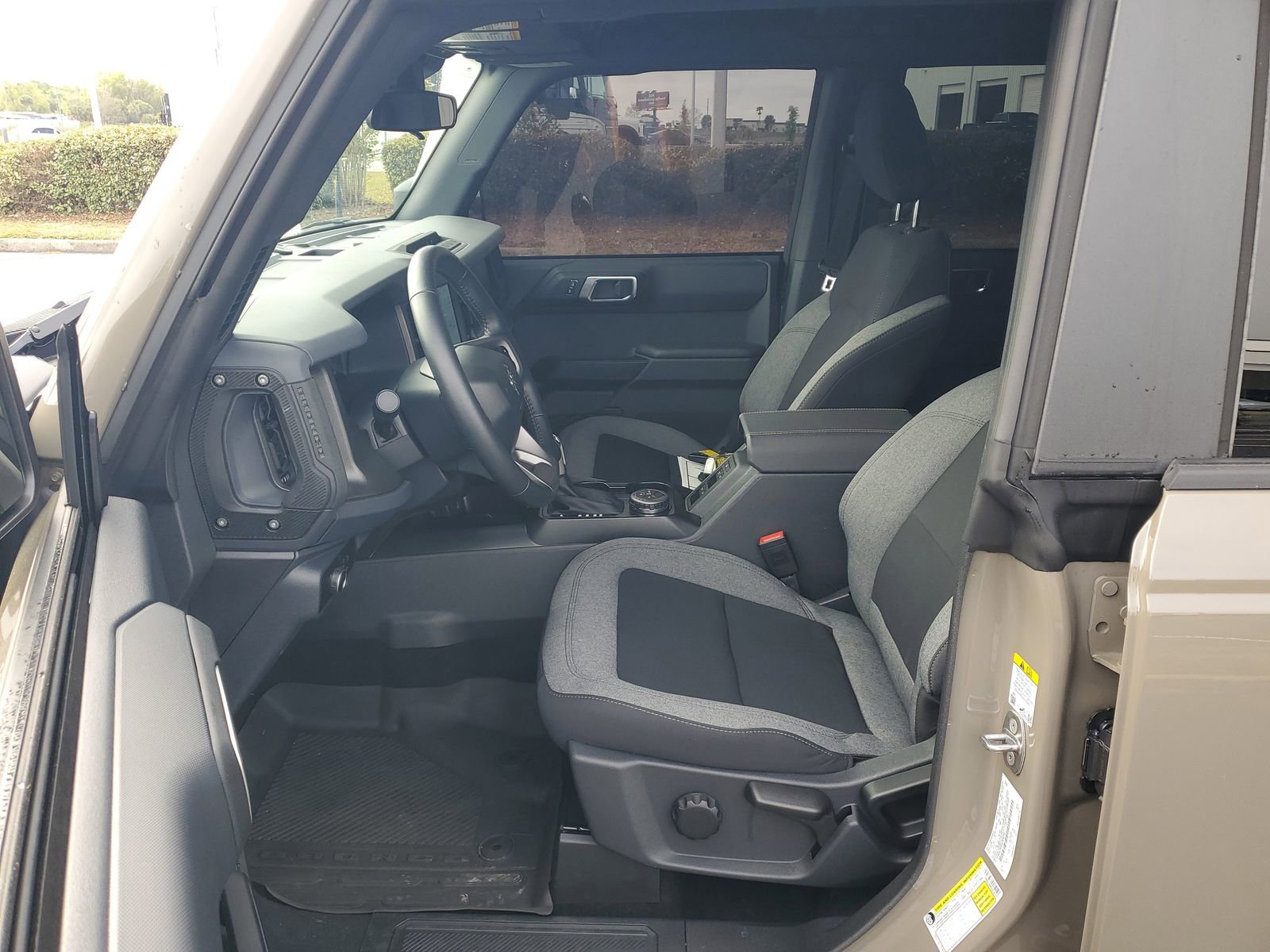 Certified 2025 Ford Bronco Big Bend image 16