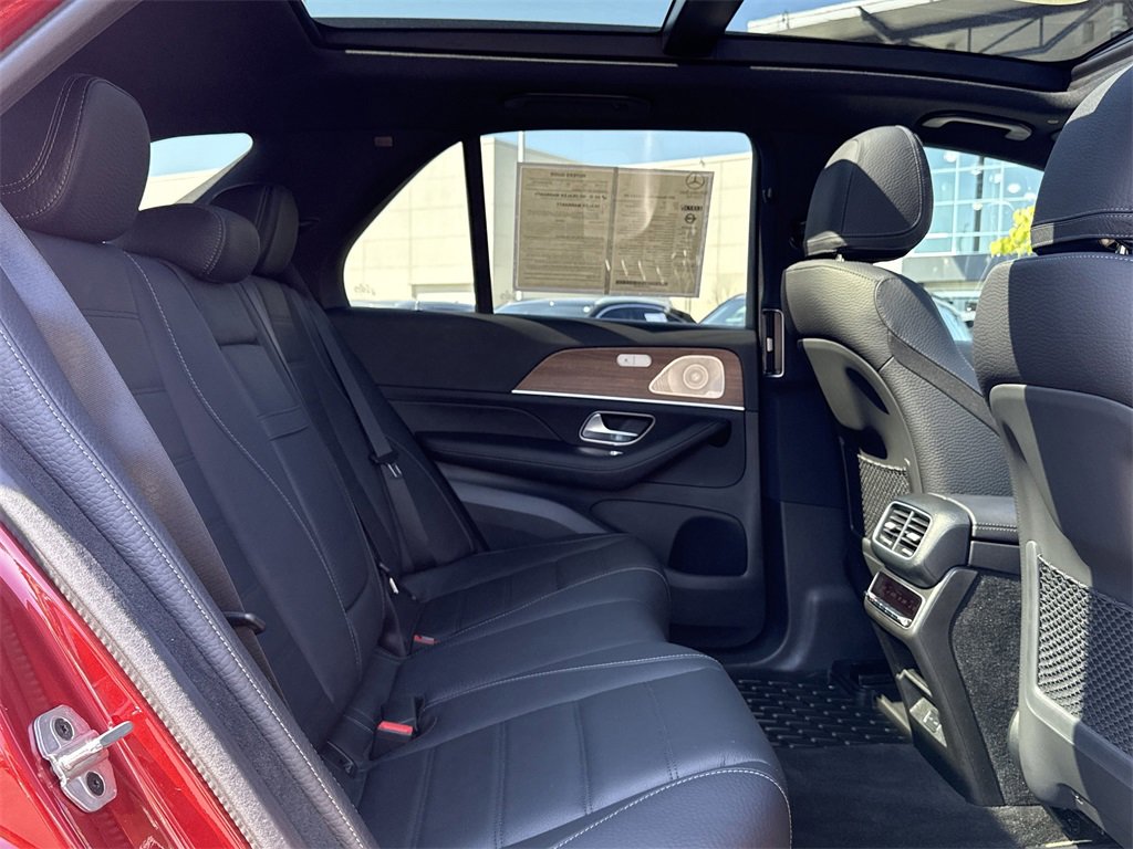 Certified 2025 Mercedes-Benz GLE 450 4MATIC image 18