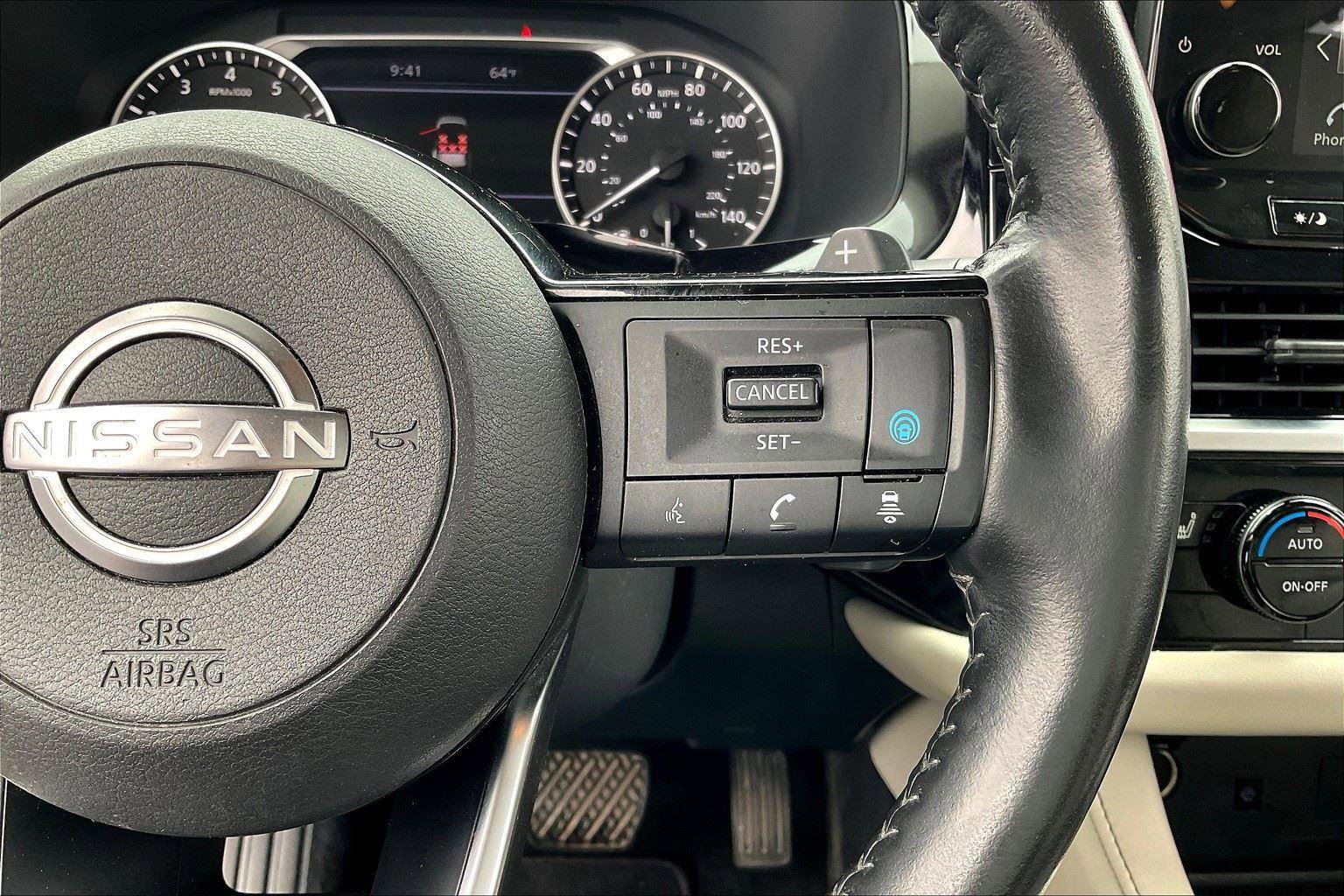 Used 2022 Nissan Pathfinder SL w/ SL Premium Package image 19