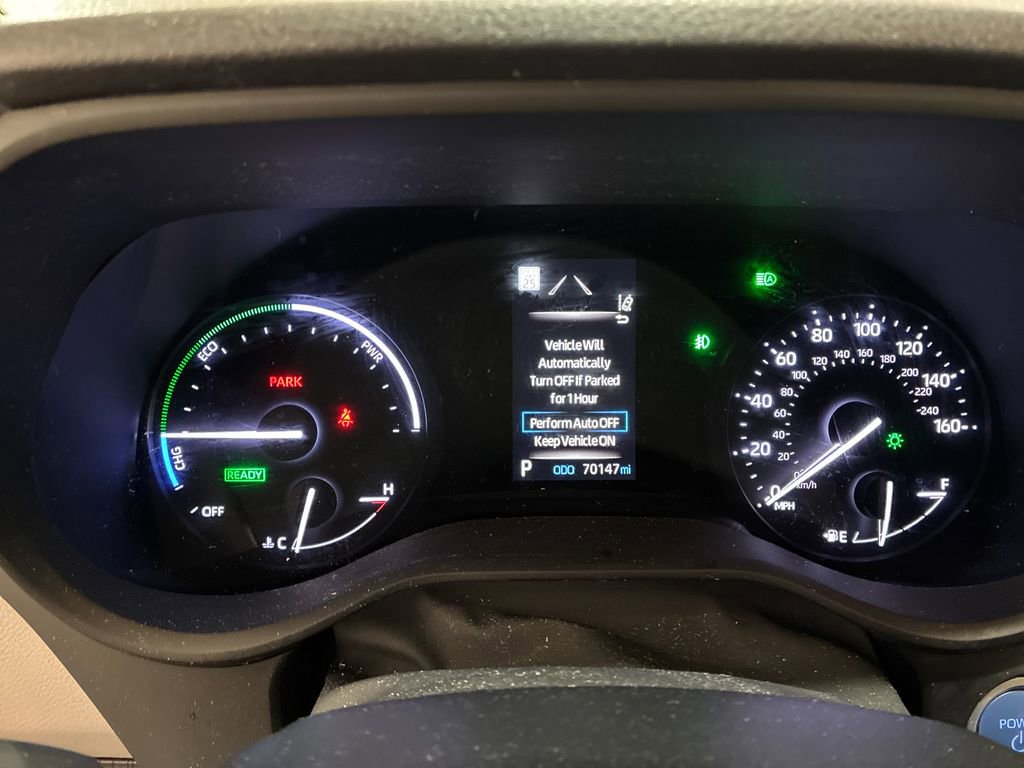 Used 2022 Toyota Sienna XLE w/ XLE Plus Package FWD image 17