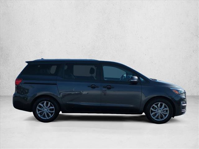 Used 2019 Kia Sedona EX FWD image 4