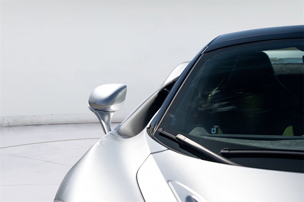 New 2025 McLaren 750S Spider image 33