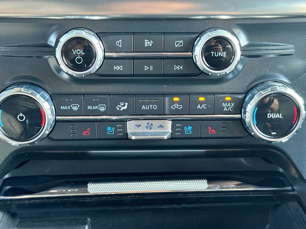 Used 2022 Ford F150 Lariat image 19