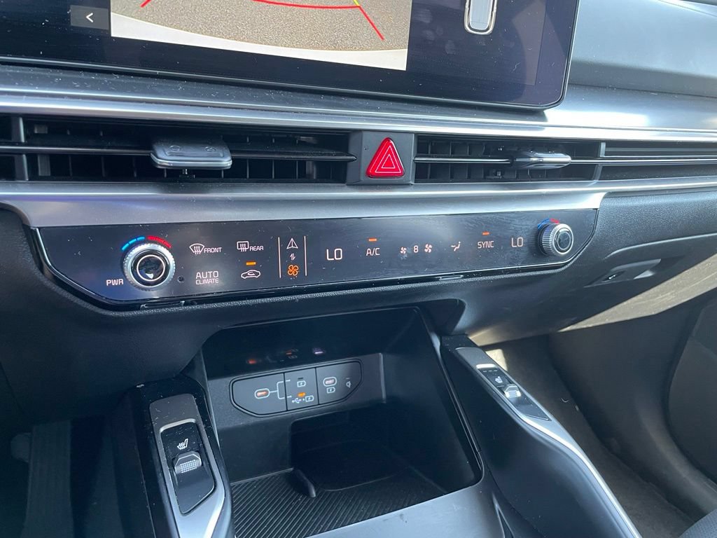 New 2026 Kia Sorento EX w/ EX Premium Package FWD image 18